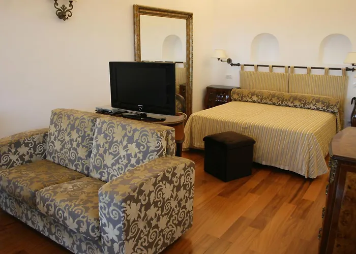 Hotel Diva La Canzone Del Mare 2*