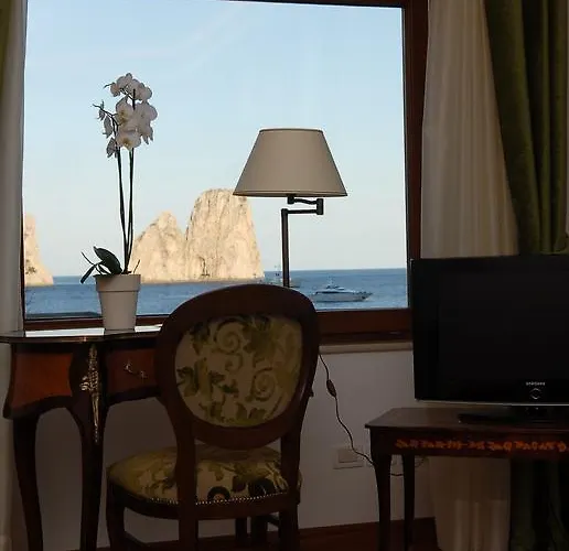 Diva La Canzone Del Mare Отель 2*