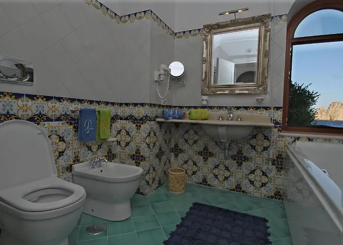 Diva La Canzone Del Mare Капри